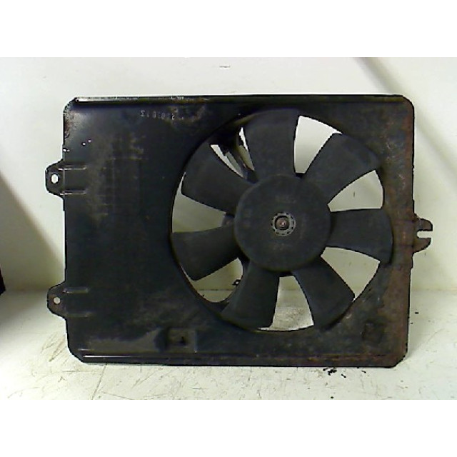 Motor del ventilador Mitsubishi Space Star (DG) (2001 - 2004) MPV 1.6 16V (4G18)