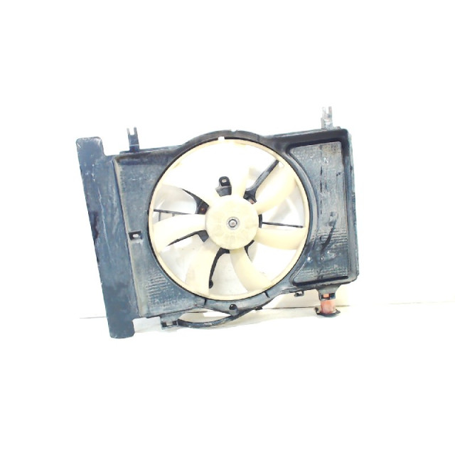 Motor del ventilador Toyota Yaris Verso (P2) (2000 - 2005) MPV 1.5 16V (1NZFE)