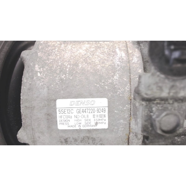 Bomba del aire acondicionado Toyota Avensis (T25/B1B) (2003 - 2008) Sedan 1.8 16V VVT-i (1ZZFE)