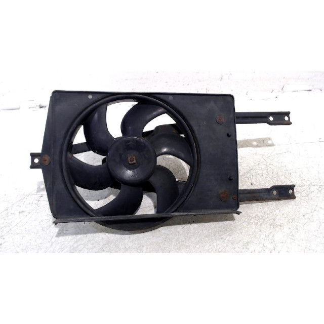 Motor del ventilador Fiat Seicento (187) (1998 - 2010) Hatchback 1.1 S,SX,Sporting,Hobby,Young (176.B.2000)