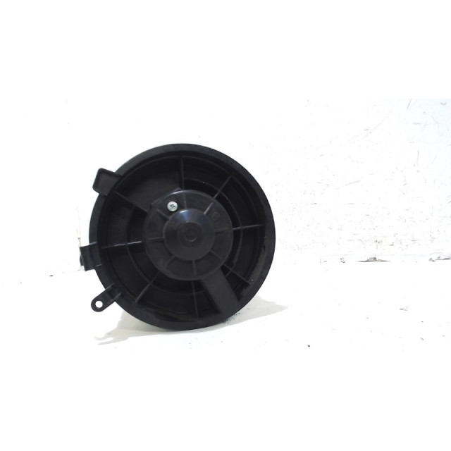 Motor del ventilador de calentador Nissan Qashqai (J10) (2010 - actualidad) SUV 2.0 16V 4x4 (MR20DE)
