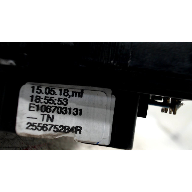 Interruptor del limpiaparabrisas Renault Clio IV (5R) (2012 - actualidad) Hatchback 5-drs 0.9 Energy TCE 90 12V (H4B-408(H4B-B4))