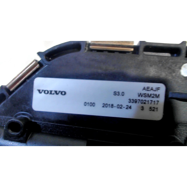 Motor del limpiaparabrisas delantero Volvo V90 II (PW) (2016 - actualidad) 2.0 D5 16V AWD (D4204T23)