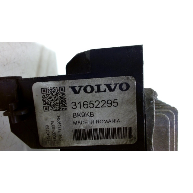 Unidad de control Volvo V90 II (PW) (2016 - actualidad) 2.0 D5 16V AWD (D4204T23)