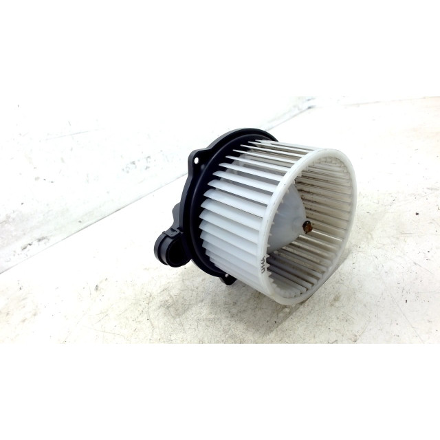 Motor del ventilador de calentador Kia Picanto (TA) (2011 - 2017) Hatchback 1.0 12V (G3LA)