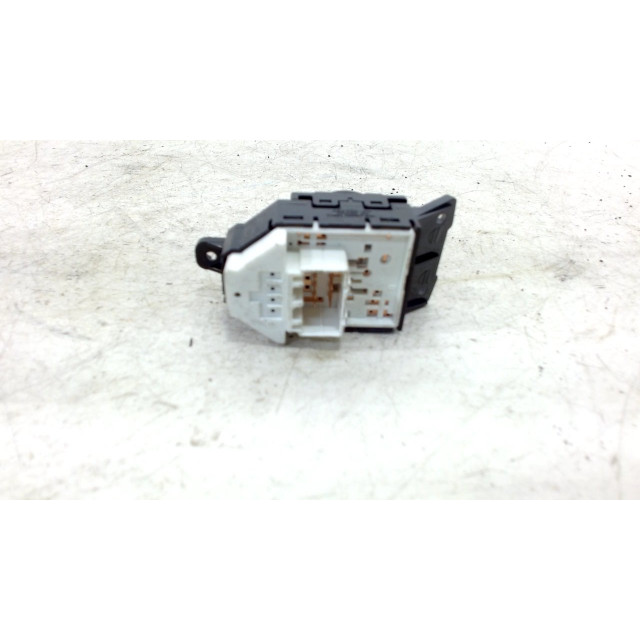 Interruptor de espejos eléctricos Kia Picanto (TA) (2011 - 2017) Hatchback 1.0 12V (G3LA)