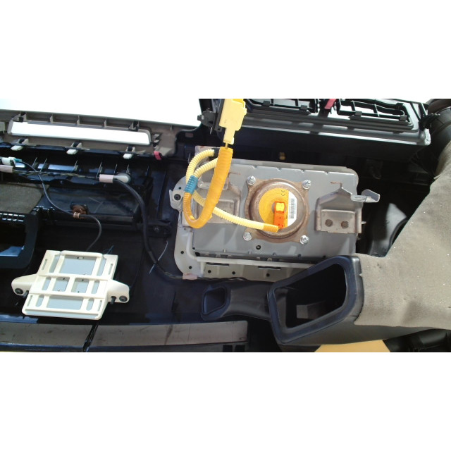 Juego de airbag Toyota RAV4 (A4) (2015 - 2019) Terreinwagen 2.5 Hybrid 16V VVT-i 4x2 (2ARFXE(Euro 6))