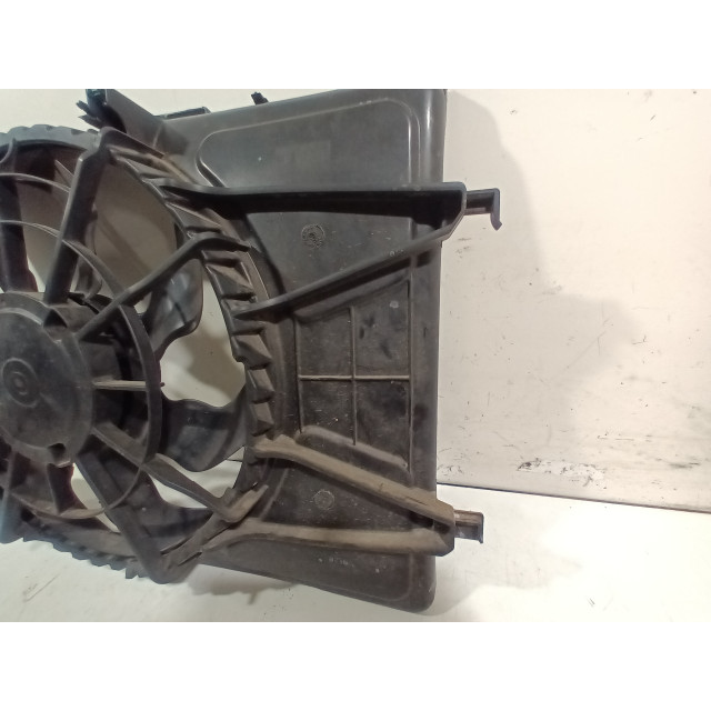 Motor del ventilador Hyundai i30 (FD) (2007 - 2011) Hatchback 1.4 CVVT 16V (G4FA)