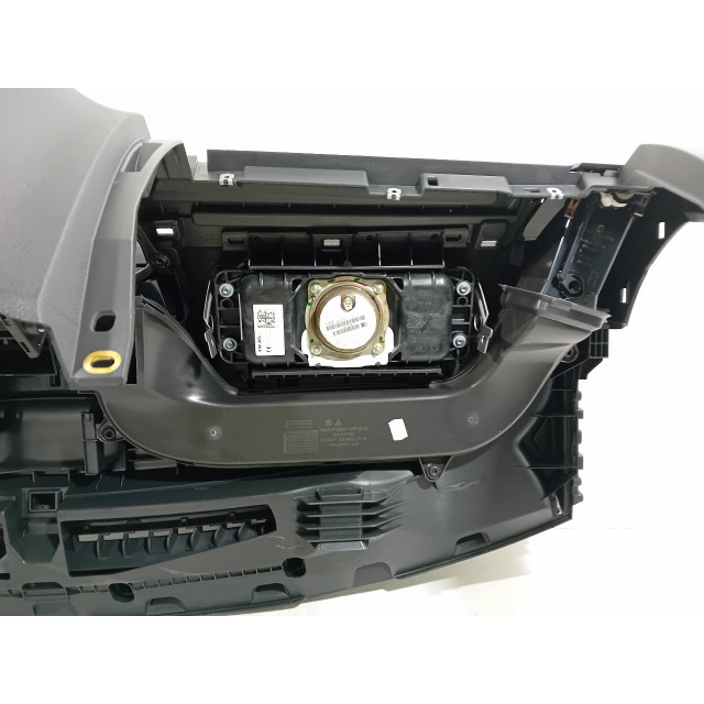 Juego de airbag Skoda Fabia III (NJ3) (2014 - 2021) Hatchback 5-drs 1.0 12V (CHYA)