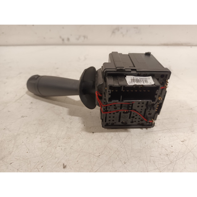 Interruptor del limpiaparabrisas Dacia Dokker (0S) (2019 - actualidad) MPV 1.3 TCE 100 (H5H-470(H5H-B4))
