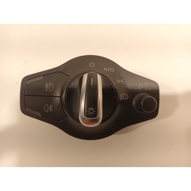 Interruptor de luz Audi A5 Cabrio (8F7) (2009 - 2013) Cabrio 2.0 TFSI 16V Quattro (CDNC(Euro 5))