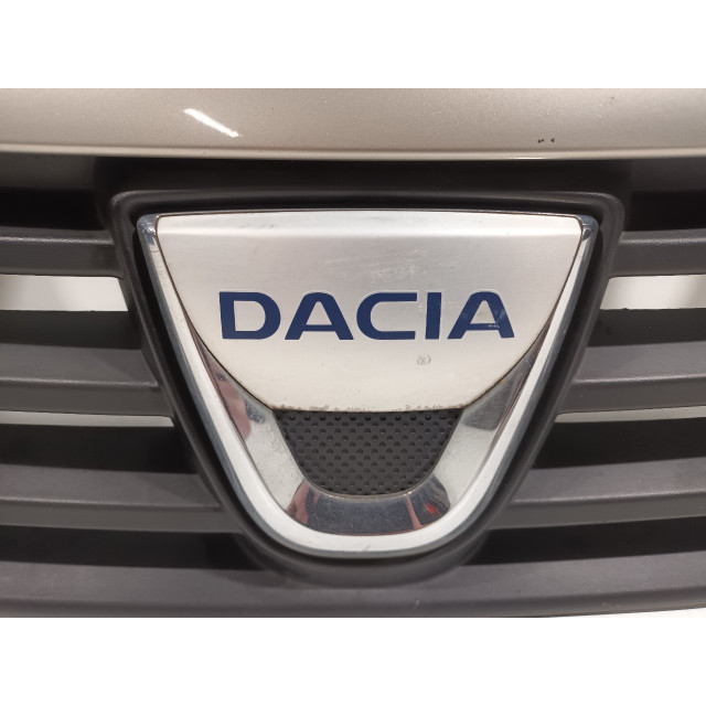 Rejilla Dacia Sandero I (BS) (2008 - 2012) Sandero (BS) Hatchback 1.4 (K7J-710)