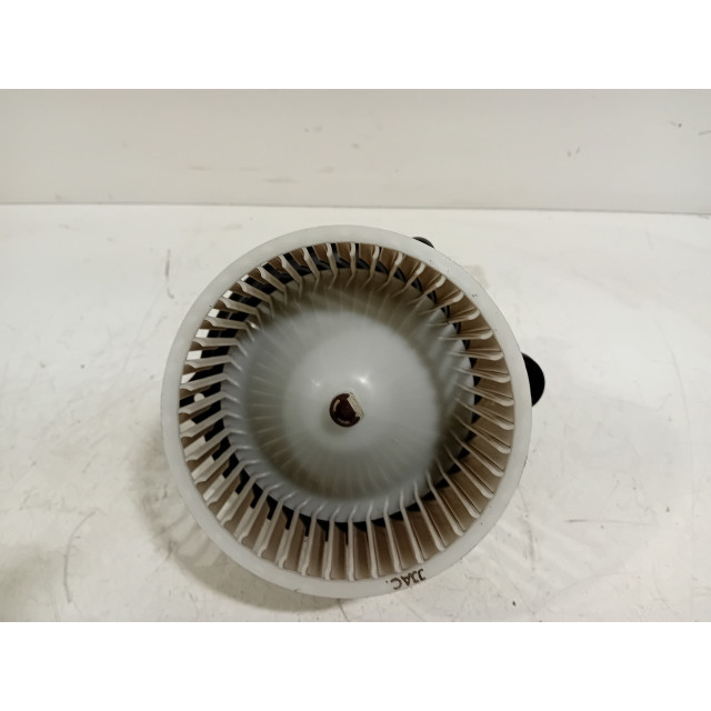 Motor del ventilador de calentador Hyundai i20 (GBB) (2014 - actualidad) Hatchback 1.2i 16V (G4LA)