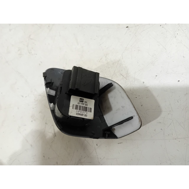 Interruptor de espejos eléctricos Seat Ibiza ST (6J8) (2012 - 2015) Combi 1.2 TSI (CBZA)