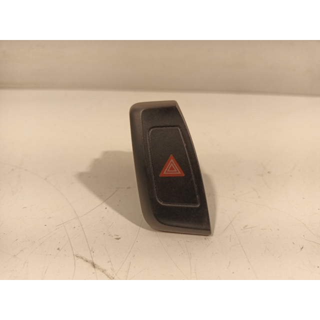 Interruptor de la luz de alarma Audi A5 Sportback (8TA) (2009 - 2014) Liftback 2.0 TFSI 16V (CDNB(Euro 5))