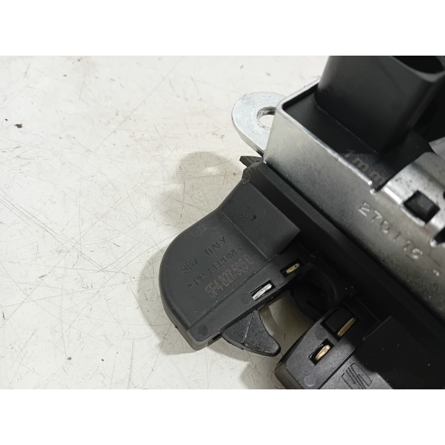 Mecanismo de bloqueo del porton trasero Seat Leon (5FB) (2014 - actualidad) Hatchback 5-drs 1.4 TSI ACT 16V (CZEA)