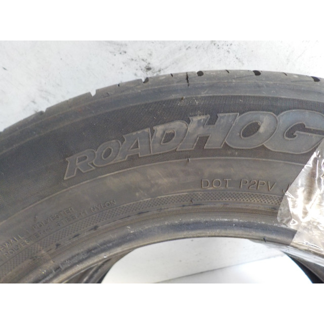 Juego de neumáticos 2 piezas Zomer 205/60 R16 roadhog Zomer
