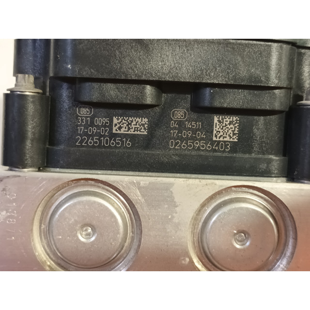 Bomba de ABS Smart Fortwo Coupé (453.3) (2014 - actualidad) Hatchback 3-drs 0.9 TCE 12V (M281.910)