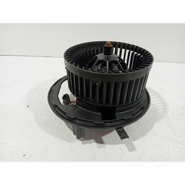 Motor del ventilador de calentador Volkswagen Golf VII (AUA) (2017 - 2020) Hatchback 1.5 TSI Evo BMT 16V (DPCA)