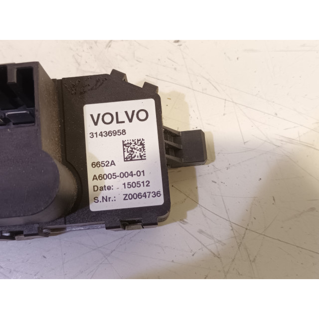 Resistencia del calentador Volvo V40 (MV) (2015 - 2019) 2.0 D2 16V (D4204T8(Euro 6b))
