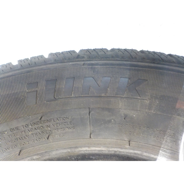 Juego de neumáticos 2 piezas Winter 205/60 R16 ilink Winter