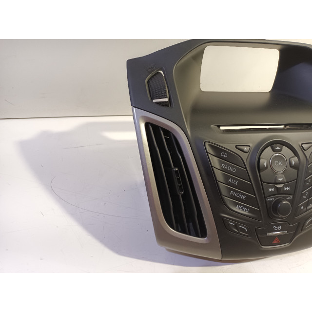 Panel de mando multimedia Ford Focus 3 (2012 - 2018) Hatchback 1.0 Ti-VCT EcoBoost 12V 125 (M1DA(Euro 5))
