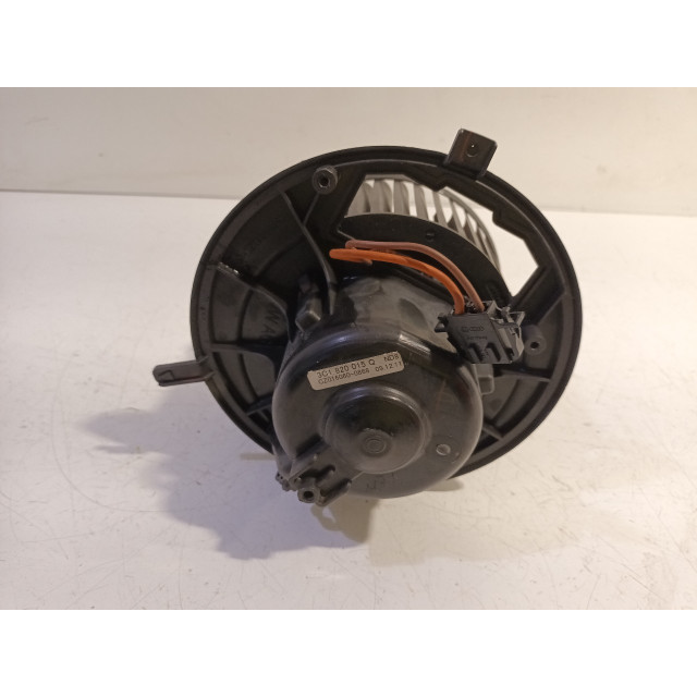Motor del ventilador de calentador Volkswagen Passat Variant (365) (2010 - 2014) Combi 1.4 TSI 16V (CAXA(Euro 5))