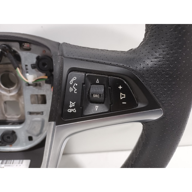 Volante Opel Astra J GTC (PD2/PF2) (2011 - 2018) Hatchback 3-drs 1.4 Turbo 16V ecoFLEX 140 (A14NET(Euro 5))