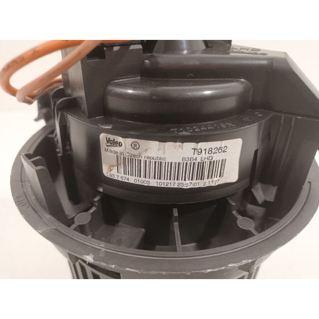 Motor del ventilador de calentador Toyota Aygo (B40) (2014 - 2018) Hatchback 1.0 12V VVT-i (1KR-FE)