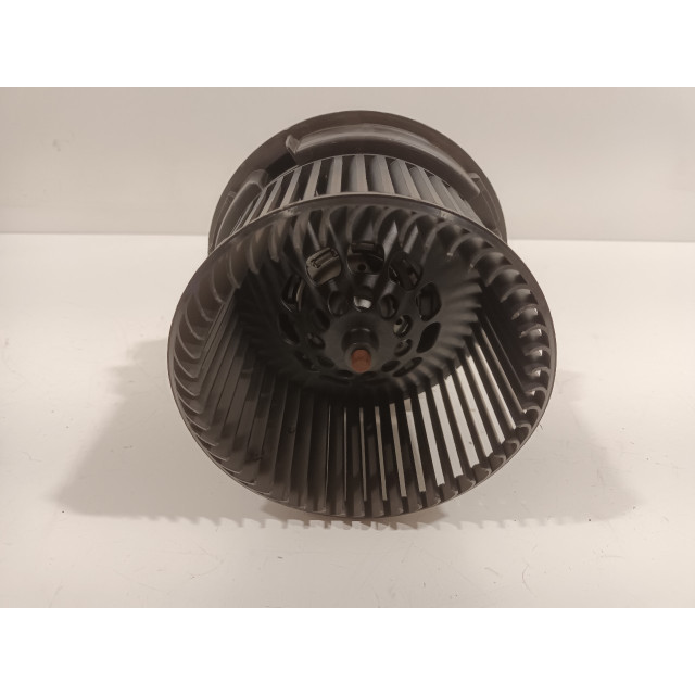 Motor del ventilador de calentador Toyota Aygo (B40) (2014 - 2018) Hatchback 1.0 12V VVT-i (1KR-FE)