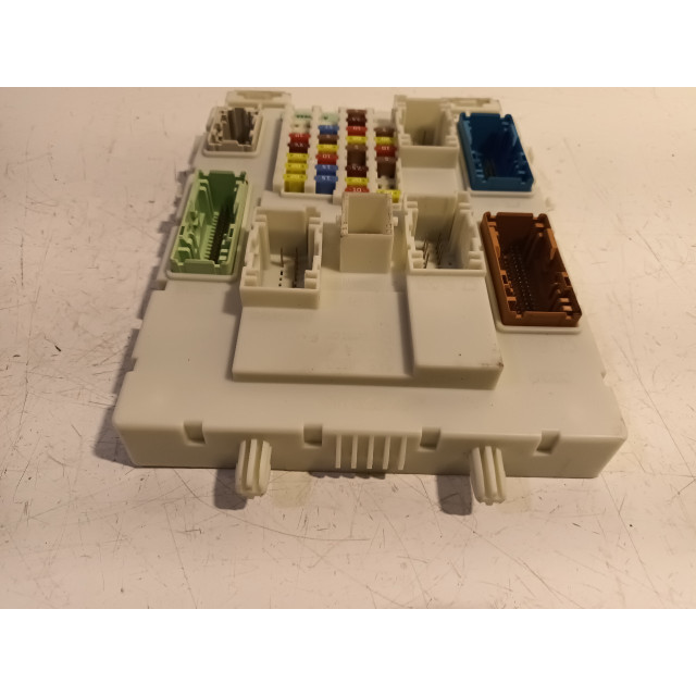 Caja de fusibles Ford C-Max (DXA) (2010 - 2014) MPV 1.6 SCTi 16V (JQDA)