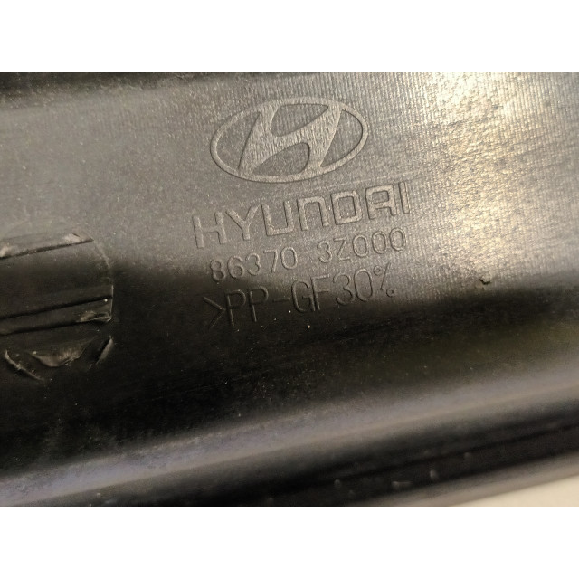 Rejilla de aire Hyundai i40 CW (VFC) (2011 - actualidad) Combi 1.6 GDI 16V (G4FD)