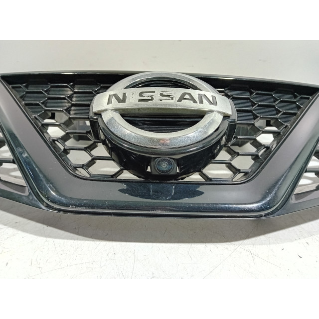 Rejilla Nissan/Datsun Pulsar (C13) (2013 - actualidad) Hatchback 1.6 GT DiG-T 16V (MR16DDT(Euro 5))