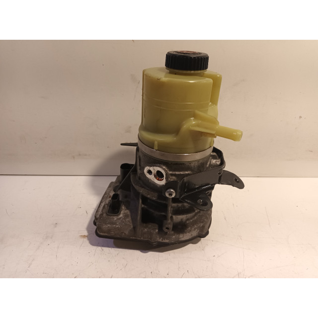 Motor de la bomba de dirección asistida Opel Vivaro (2016 - 2019) Van 1.6 CDTi BiTurbo 125 (R9M-452(R9M-D4))
