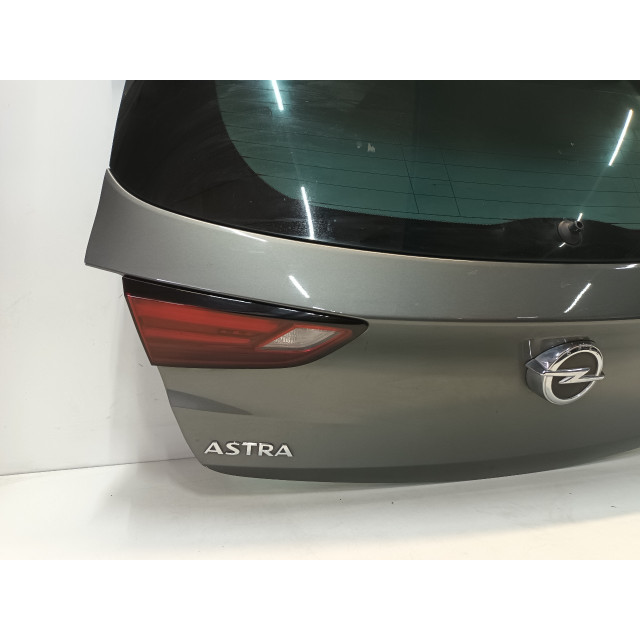 Portón trasero Opel Astra K (2015 - 2022) Hatchback 5-drs 1.6 CDTI 110 16V (B16DTE(Euro 6))