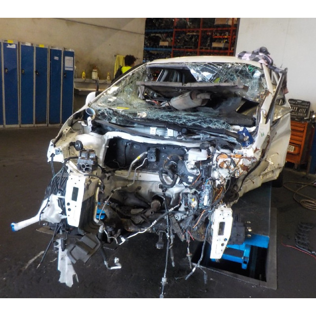 Resorte de presión de gas trasero Kia Picanto (TA) (2011 - 2017) Hatchback 1.0 12V (G3LA)