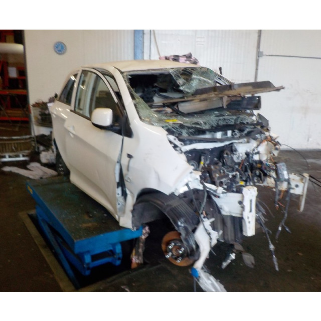Resorte de presión de gas trasero Kia Picanto (TA) (2011 - 2017) Hatchback 1.0 12V (G3LA)
