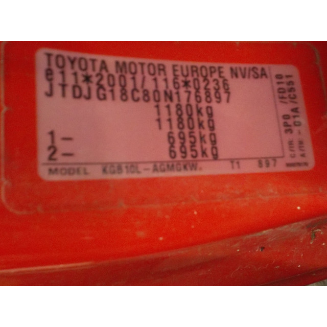 Lado derecho del parabrisas Toyota Aygo (B10) (2005 - 2014) Hatchback 1.0 12V VVT-i (1KR-FE)
