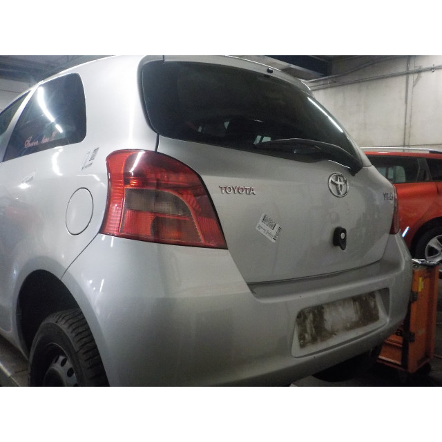 Juego de airbag Toyota Yaris II (P9) (2005 - 2010) Hatchback 1.3 16V VVT-i (2SZFE)
