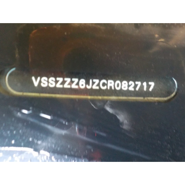 Resorte de presión de gas trasero Seat Ibiza IV (6J5) (2010 - 2015) Hatchback 5-drs 1.2 TDI Ecomotive (CFWA)