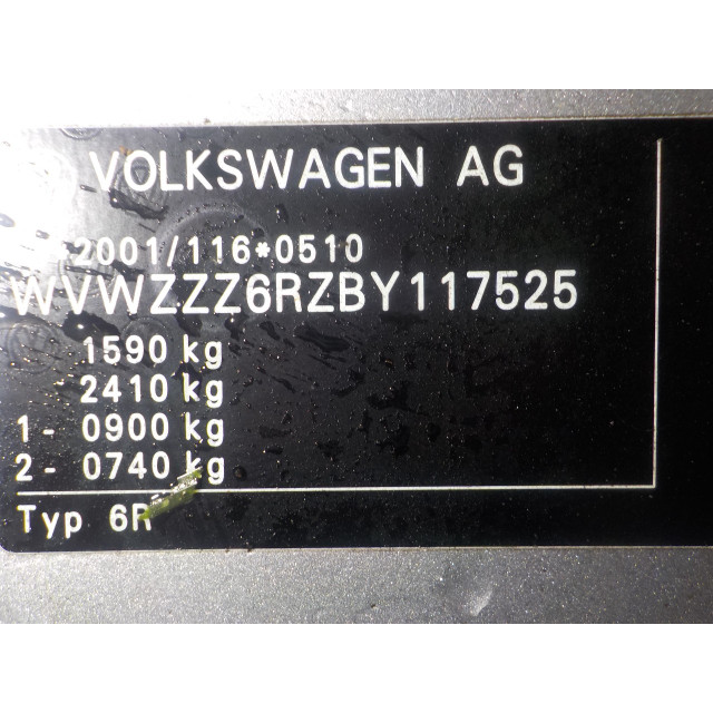 Puerta trasera izquierda Volkswagen Polo V (6R) (2009 - 2014) Hatchback 1.2 TDI 12V BlueMotion (CFWA(Euro 5))