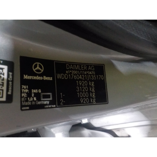 Panel de mando multimedia Mercedes-Benz A (W176) (2012 - 2018) Hatchback 1.6 A-180 16V (M270.910)