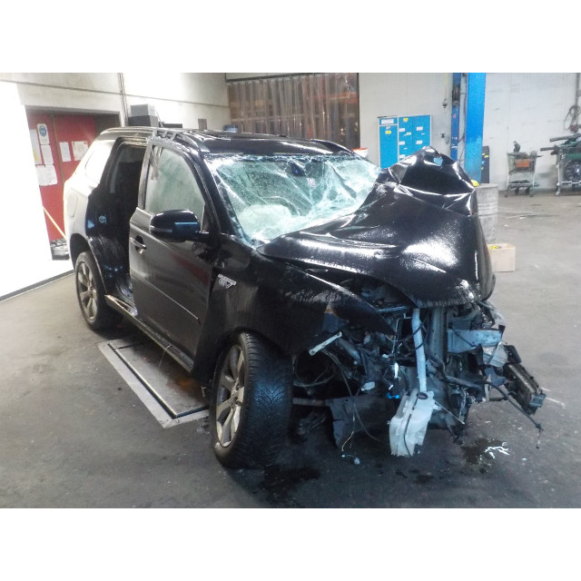 Cinturón de seguridad trasero izquierdo Mitsubishi Outlander (GF/GG) (2014 - actualidad) SUV 2.0 16V PHEV 4x4 (4B11)