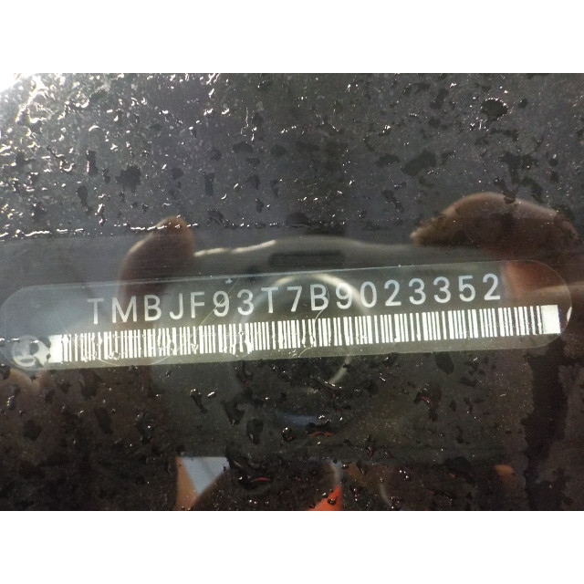 Eje de suspensión delantero derecha Skoda Superb Combi (3TAC/TAF) (2009 - 2015) Combi 2.0 TDI 16V (CFGB)