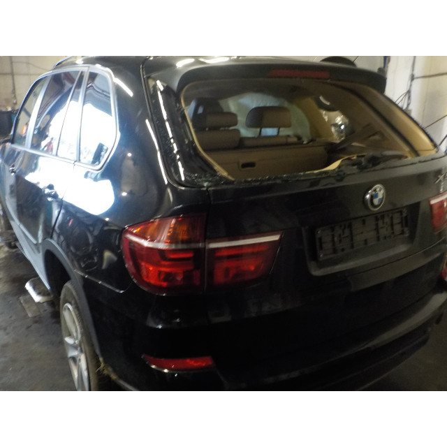 Placa de cubierta BMW X5 (E70) (2010 - 2013) SUV xDrive 35d 3.0 24V (N57-D30A)