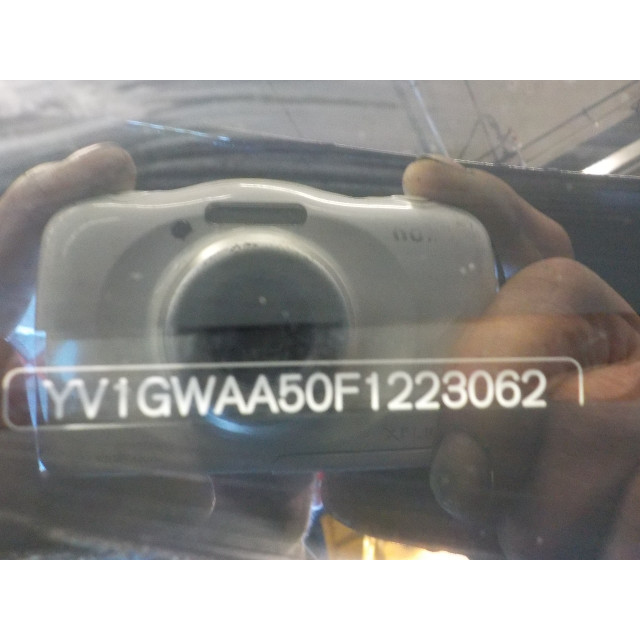 Amortiguador trasero izquierdo Volvo V60 I (FW/GW) (2012 - 2015) 2.4 D6 20V Plug-in Hybrid AWD (D82PHEV)