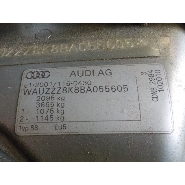 Calefactor del salpicadero Audi A4 Avant (B8) (2008 - 2015) Combi 2.0 TFSI 16V (CDNB(Euro 5))