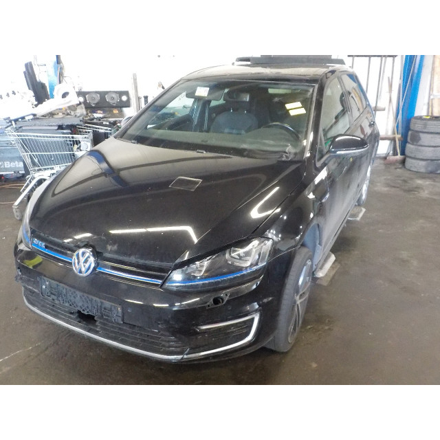 Mecanismo de elevalunas eléctrico de la ventana delantera derecha Volkswagen Golf VII (AUA) (2014 - 2020) Hatchback 1.4 GTE 16V (CUKB)