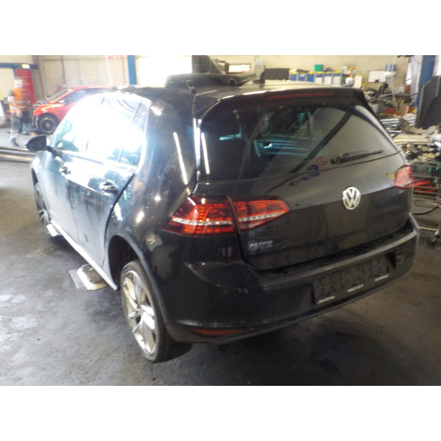Cargador de batería Volkswagen Golf VII (AUA) (2014 - 2020) Hatchback 1.4 GTE 16V (CUKB)