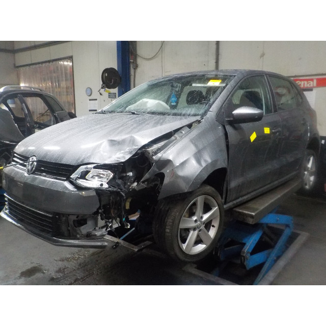 Resistencia del calentador Volkswagen Polo V (6R) (2014 - actualidad) Polo (6R) Hatchback 1.2 TSI 16V BlueMotion Technology (CJZC)